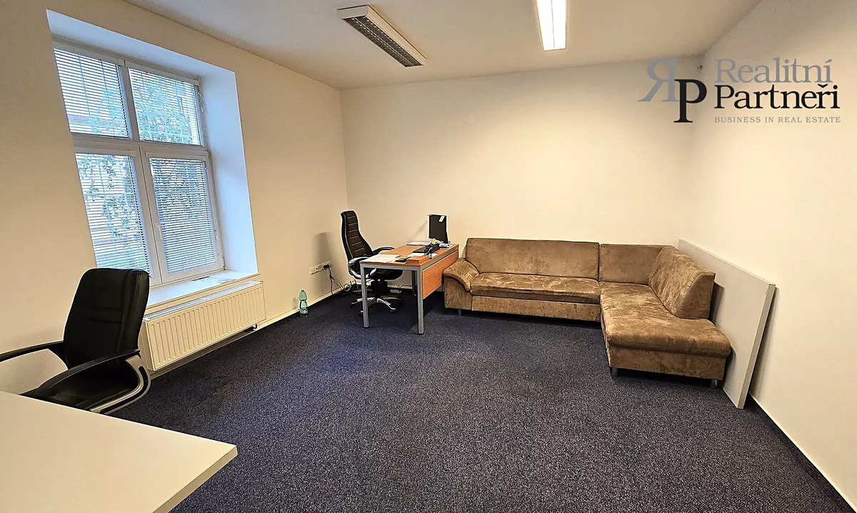 Pronájem kanceláře 87 m²